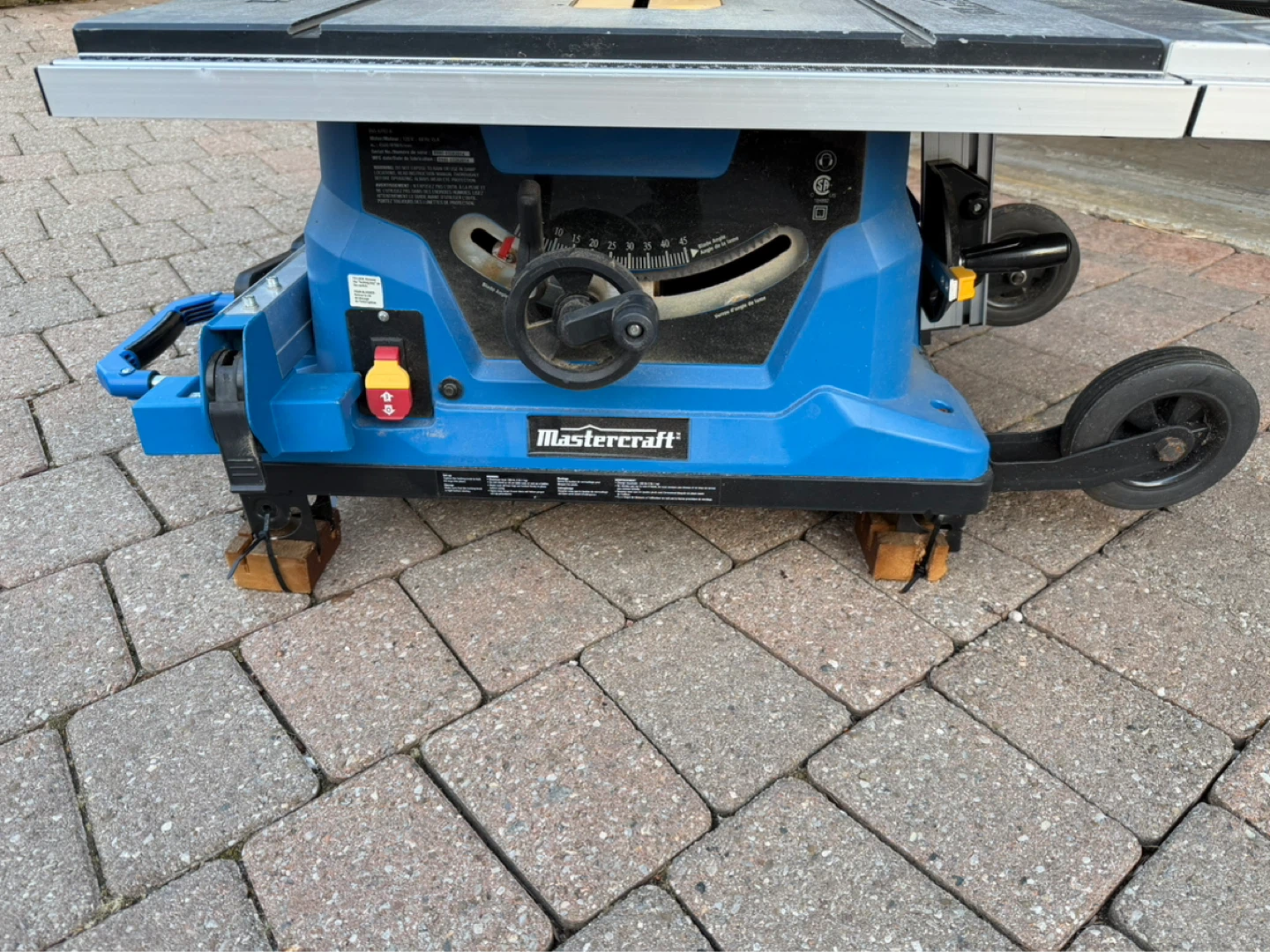 Mastercraft 10” table saw