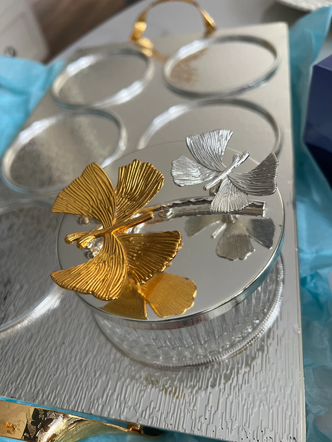 Set of 6 Decorative Trays with Ginkgo Leaf Embellishments - photo 4