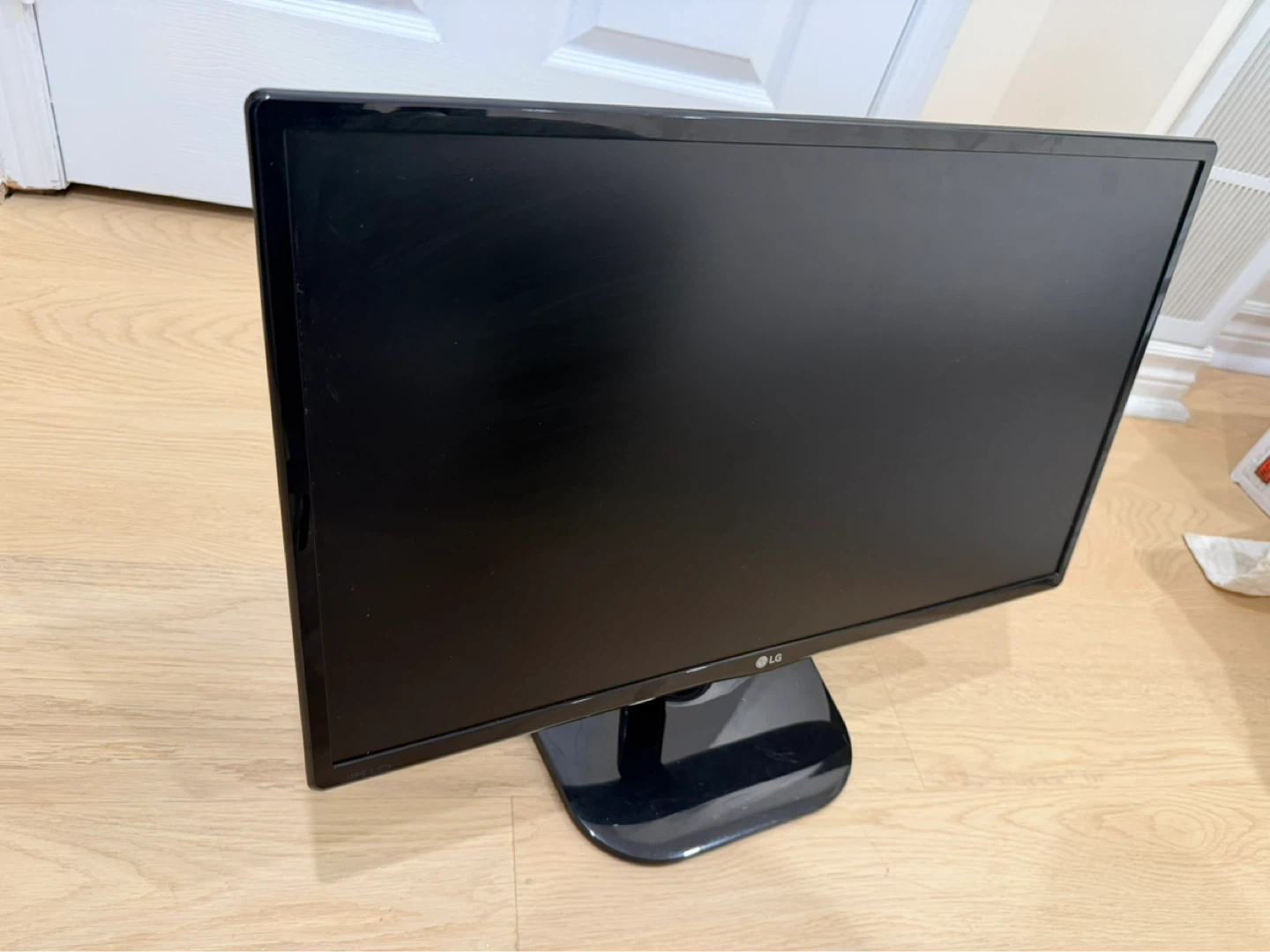 LG 24" Monitor