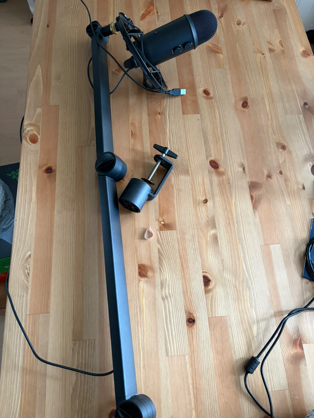 Blue Yeti Microphone with Boom Arm - photo 2