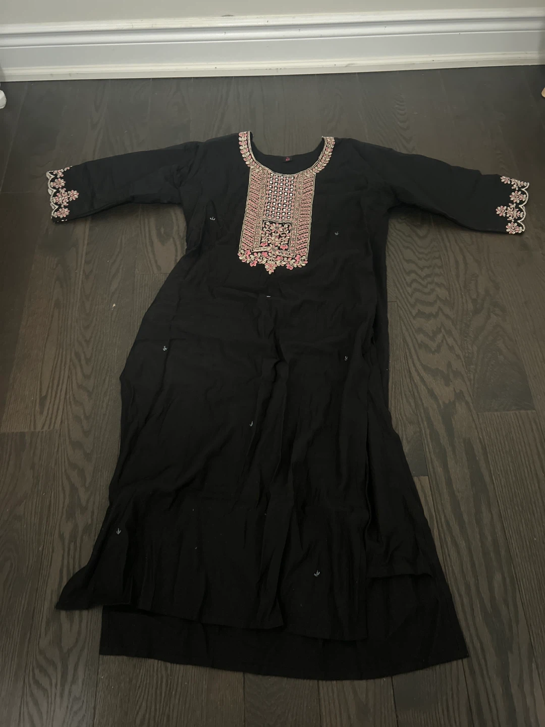 Ash Creations Black Embroidered Kurti with Scarf and Pants - photo 4