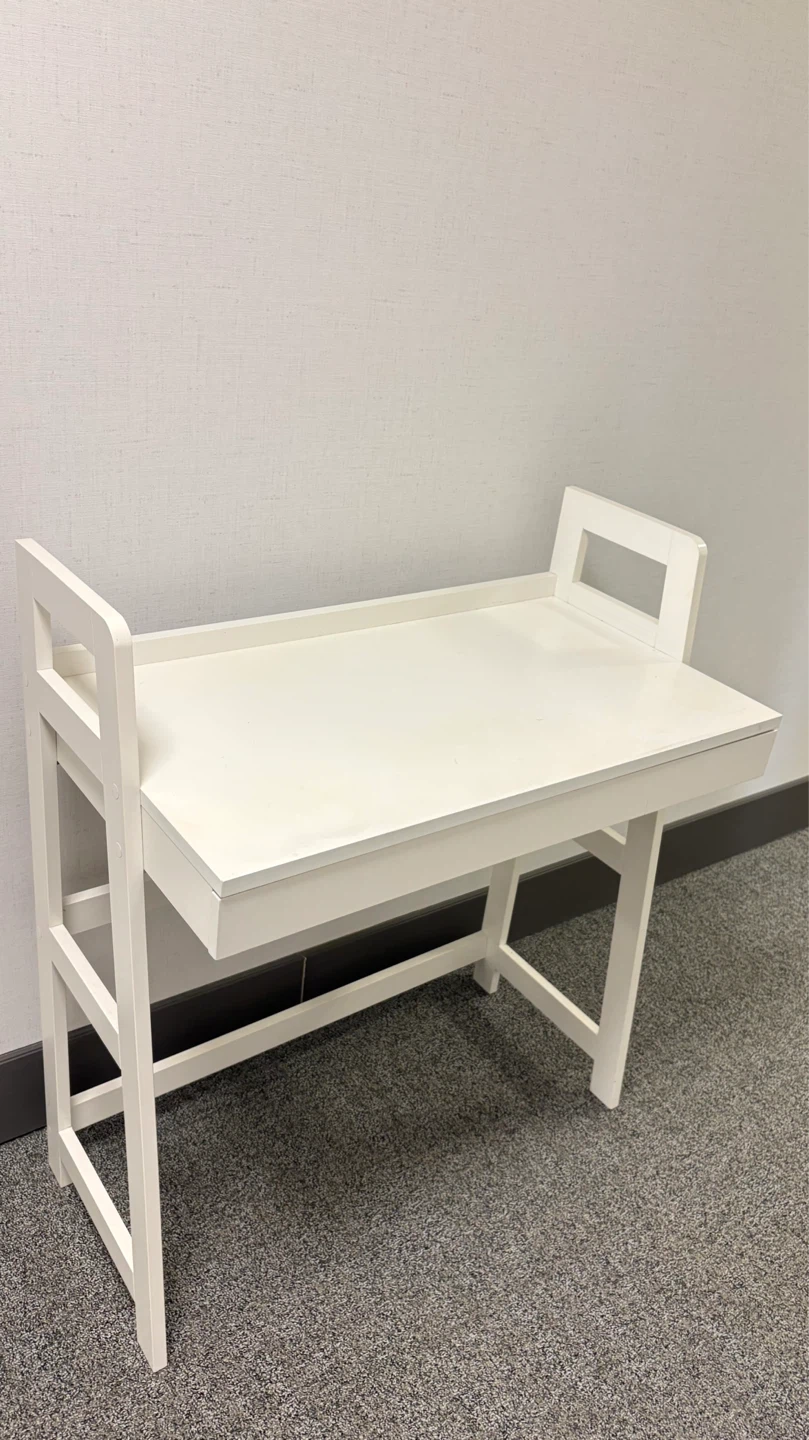 White vanity desk with drawer