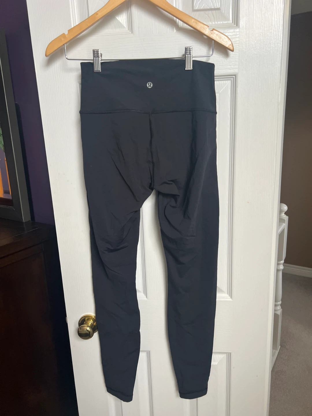Lululemon Black Leggings size 6 - photo 2