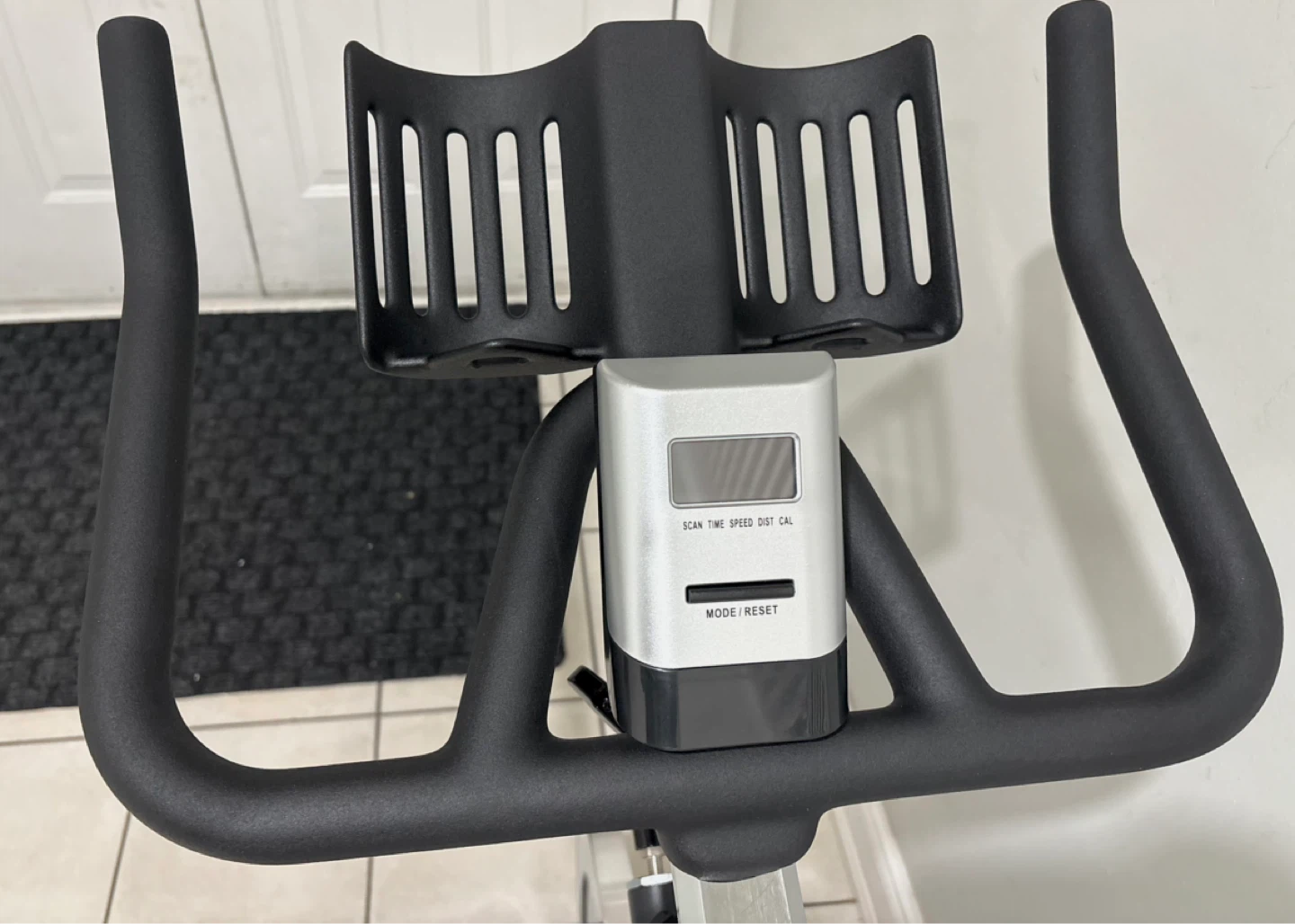 Brand new JOROTO Magnetic Indoor Exercise Bike - photo 3
