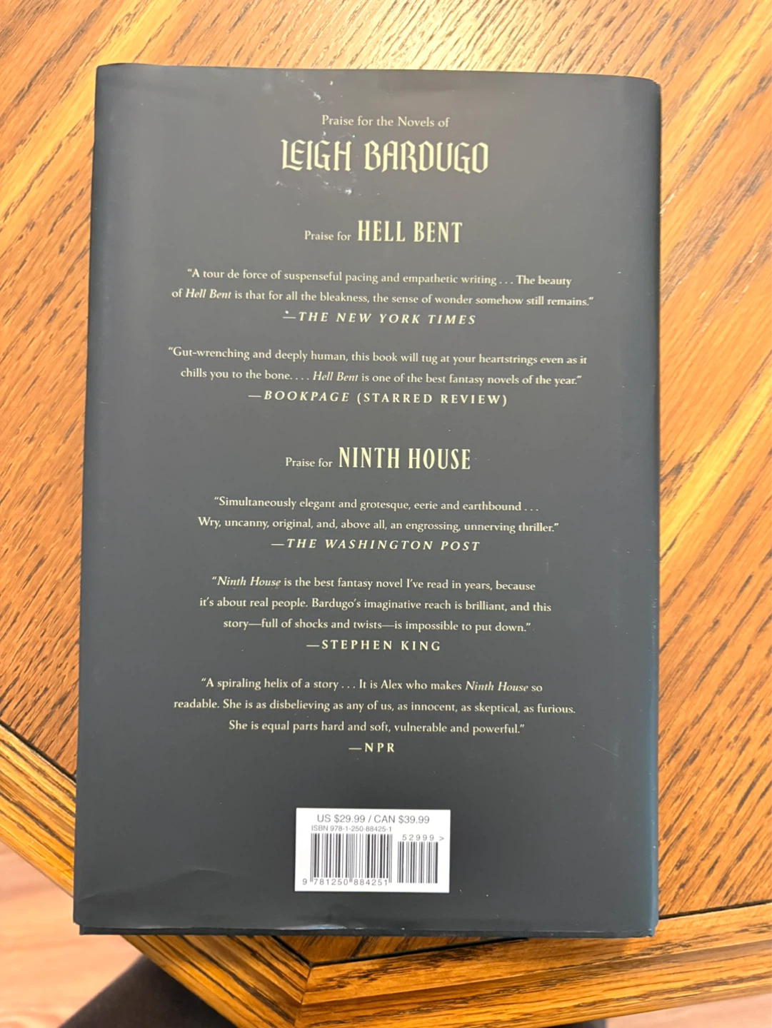 The Familiar Novel by Leigh Bardugo - photo 2