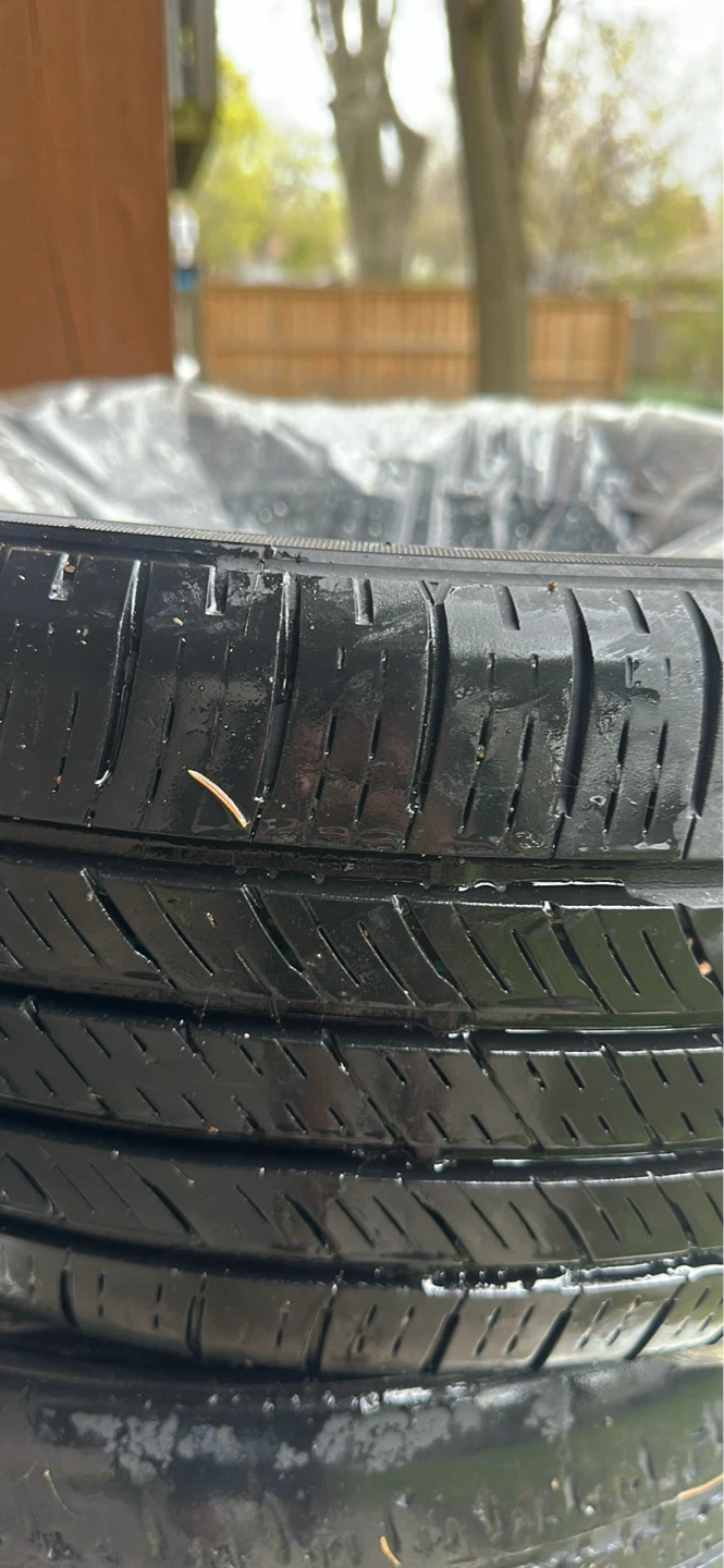 Set of 5 used tires - photo 2