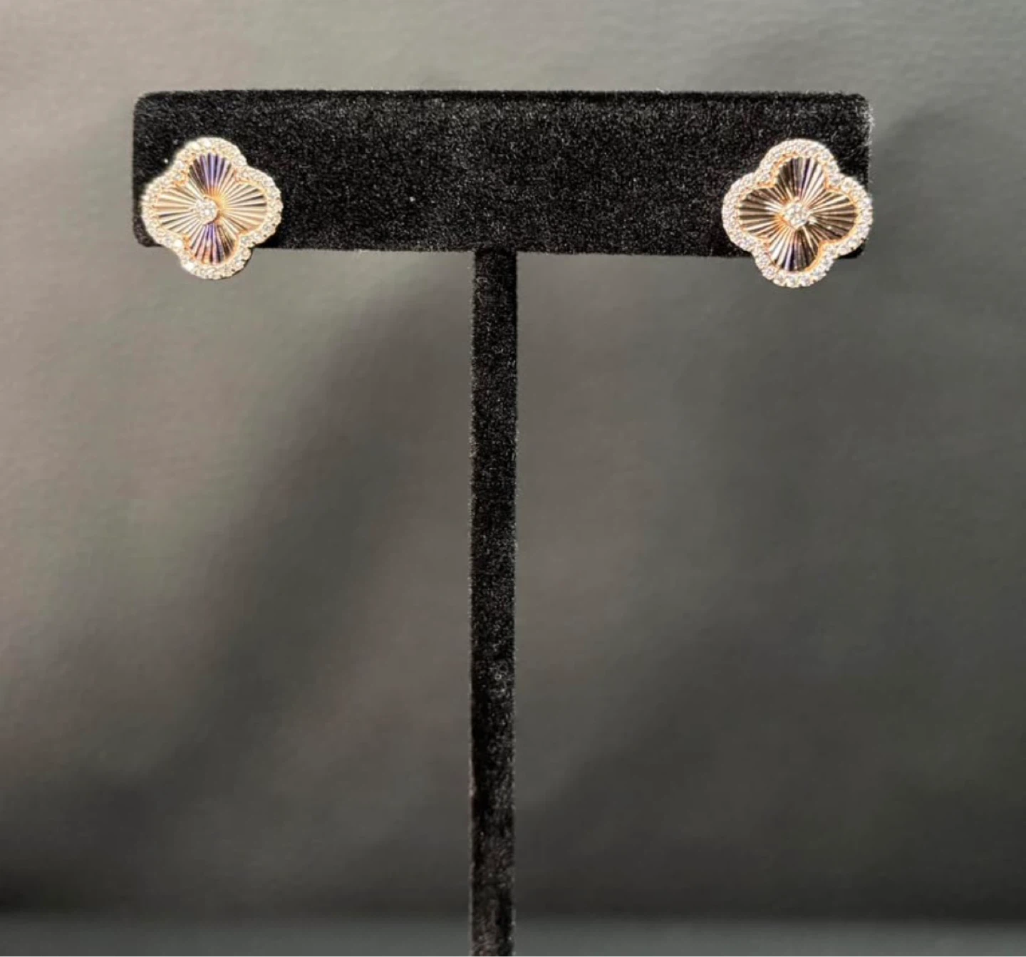 Rose Gold Clover Moissanite Stud Earrings – S925 Silver