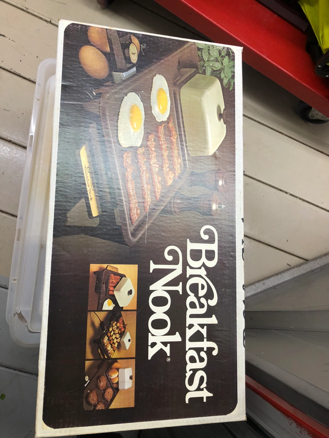 Breakfast nook