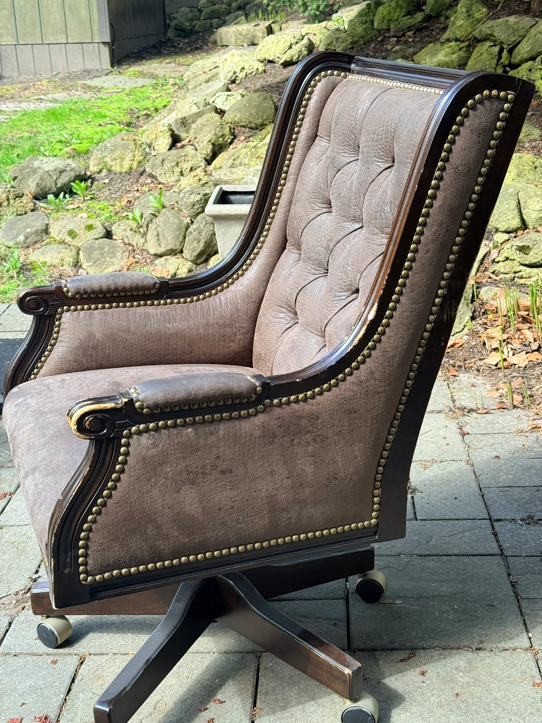 Brown Tufted Executive Office Chair with Casters - photo 2