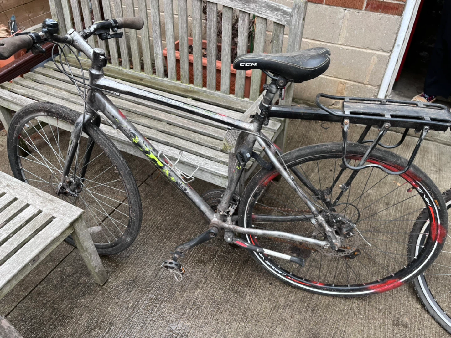 CCM Hybrid Bike