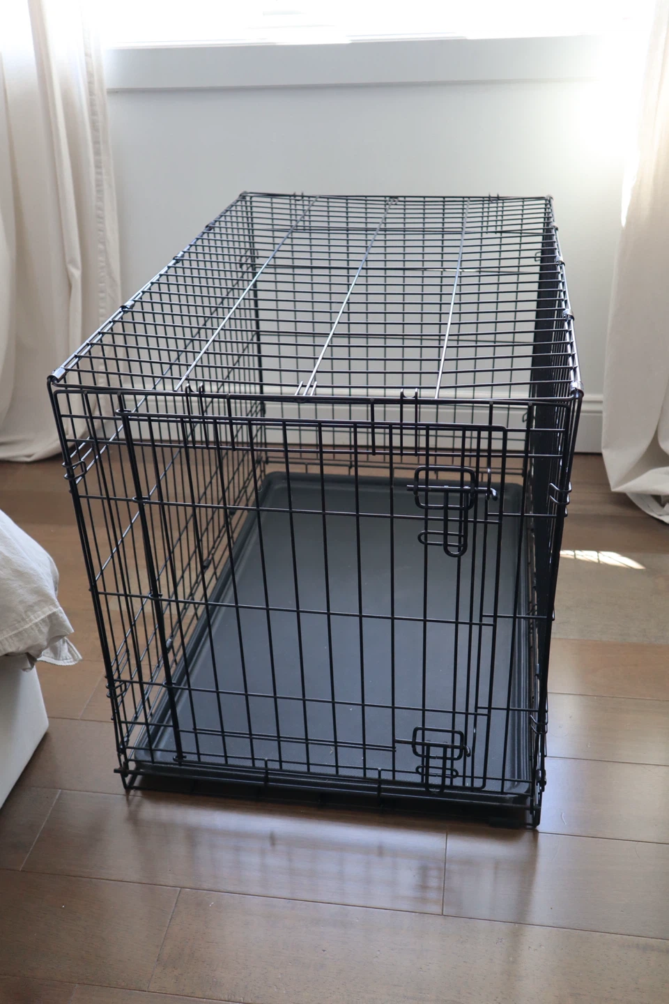 Black Wire Dog Crate with Tray - photo 2
