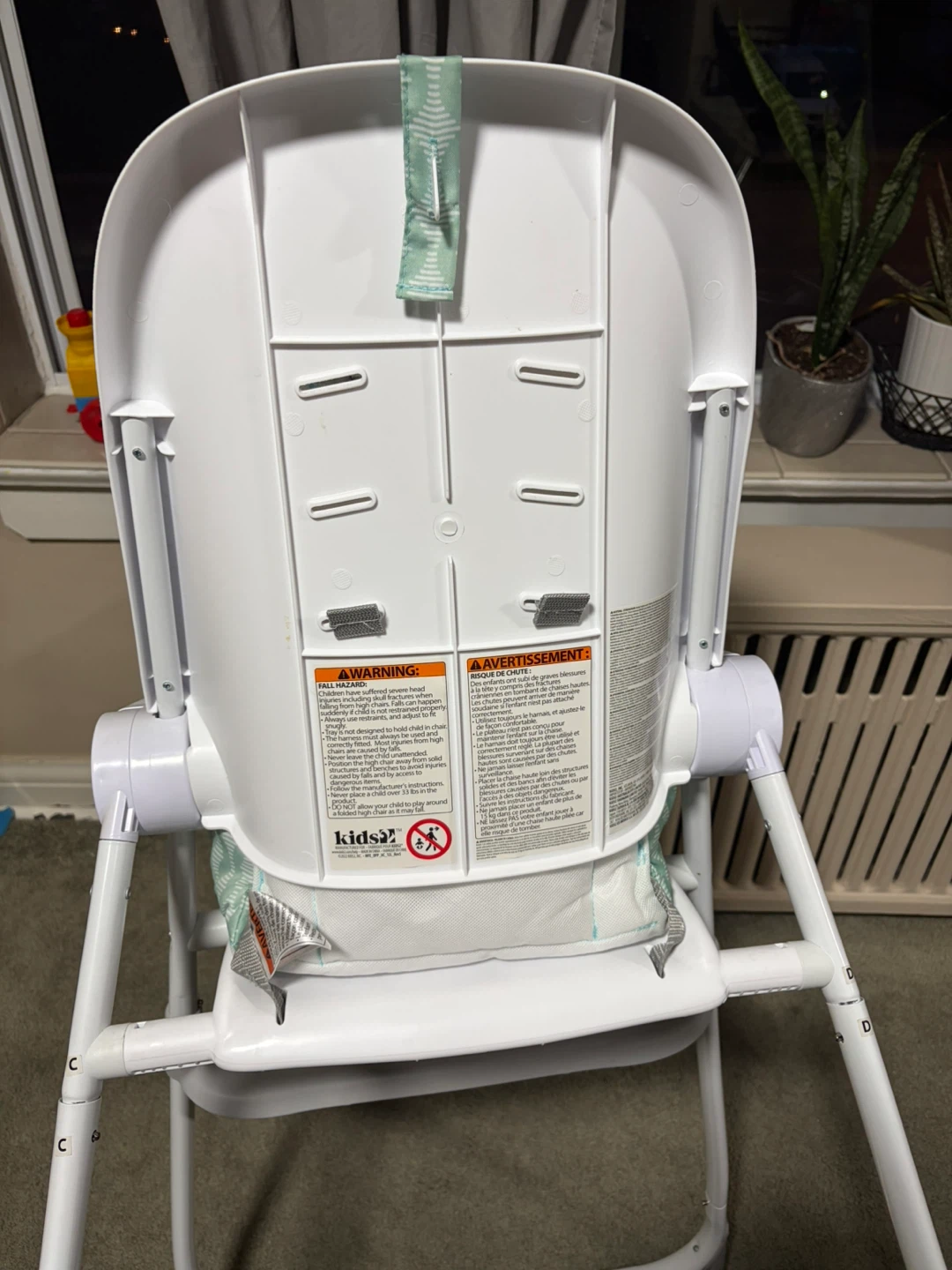 Baby/Toddler High Eating Chair - photo 4