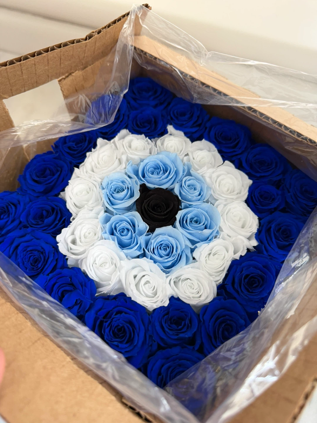 Venus et Fleur - Eternity Roses Box - Evil Eye Design - photo 4