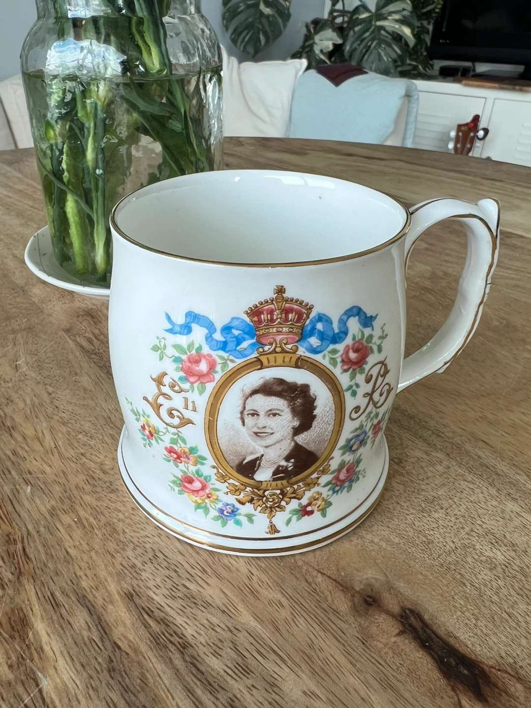 Coronation of Elizabeth II Commemorative Mug June 2nd 1953