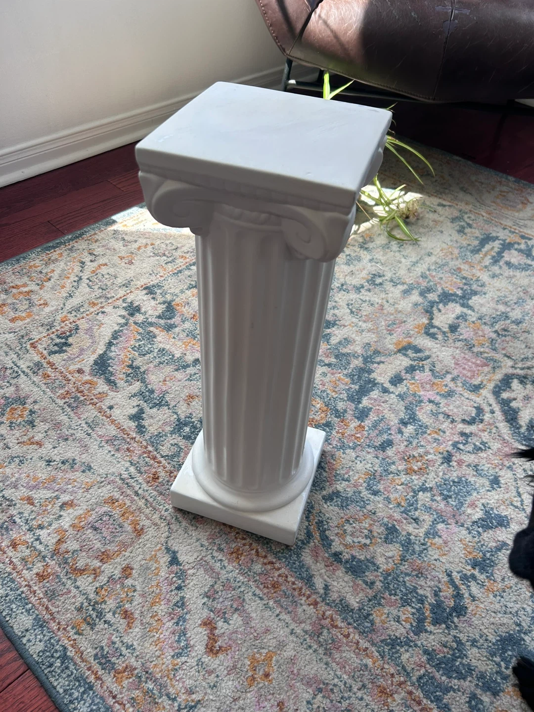 White Pedestal