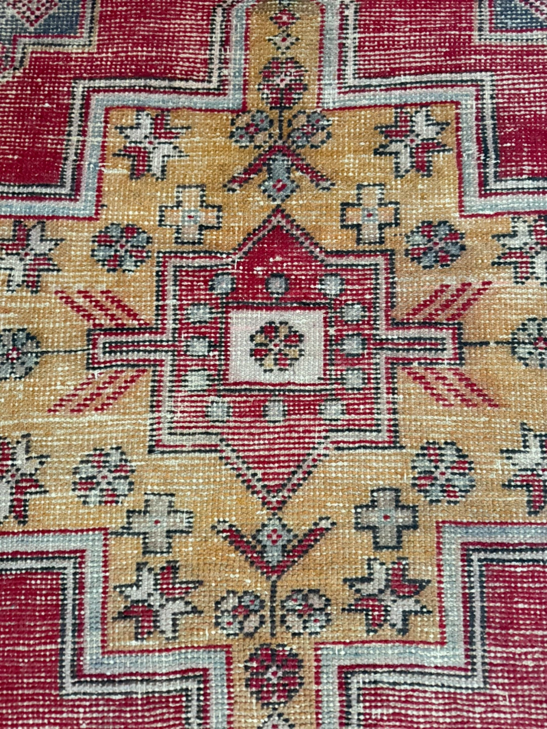 Vintage Turkish  Area Rug - Red & Yellow Geometric Pattern - photo 4