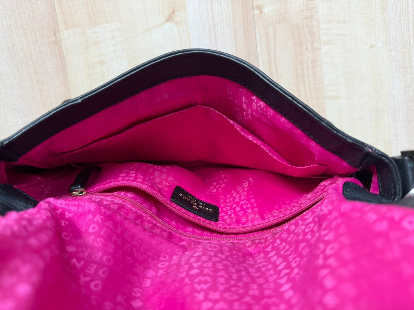 Kate Spade Black Leather Crossbody Bag - photo 3