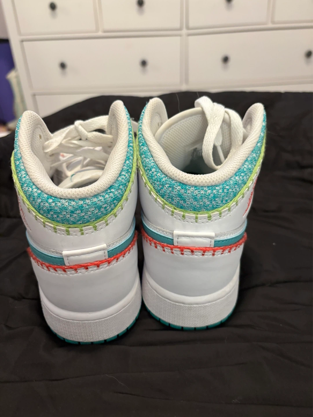 Air Jordan 1 Mid SE Sneakers - photo 4