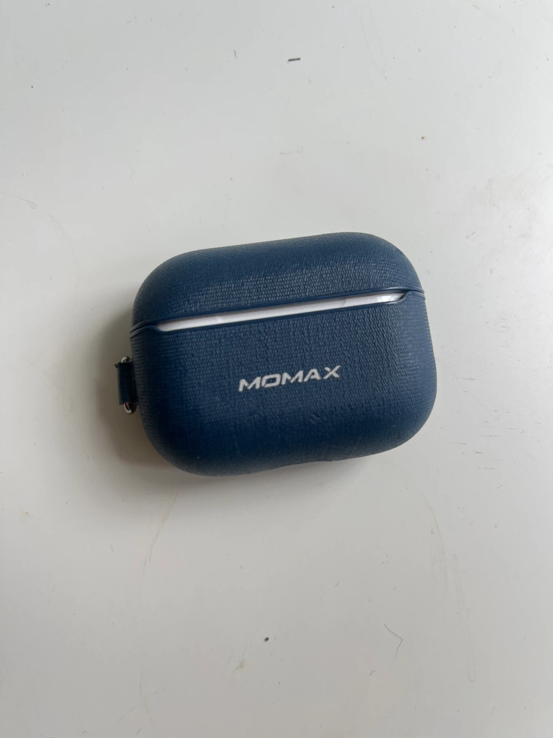 Apple AirPods Pro Charging Case - photo 3
