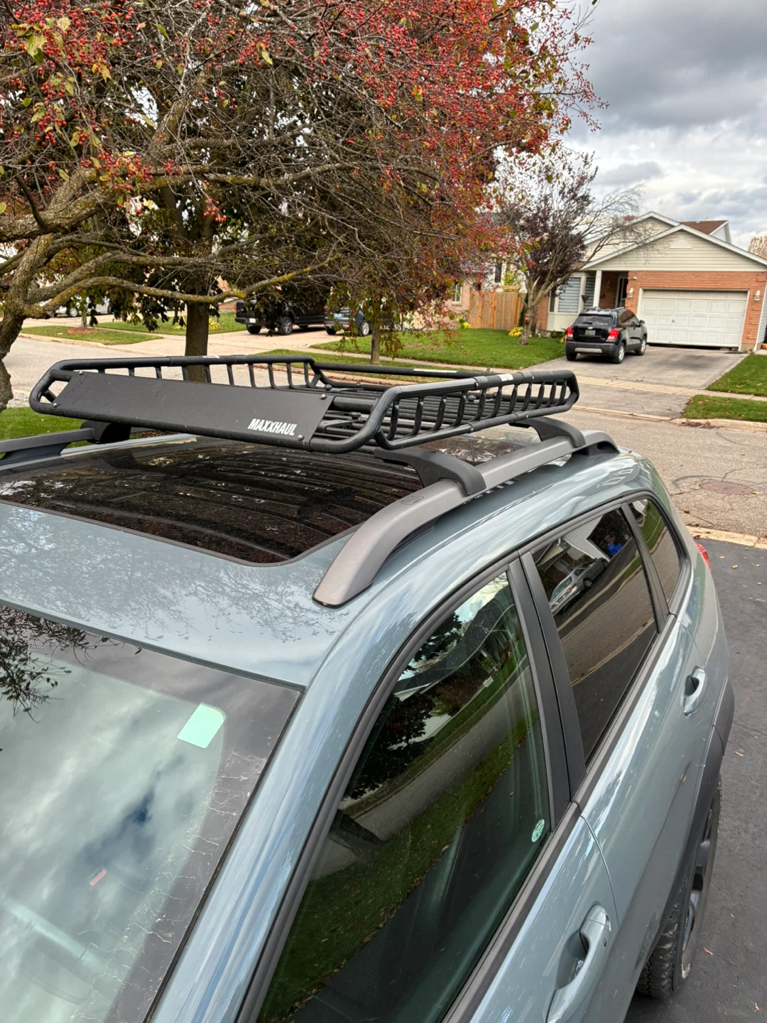 Maxxhaul Universal Roof Cargo Carrier/Basket