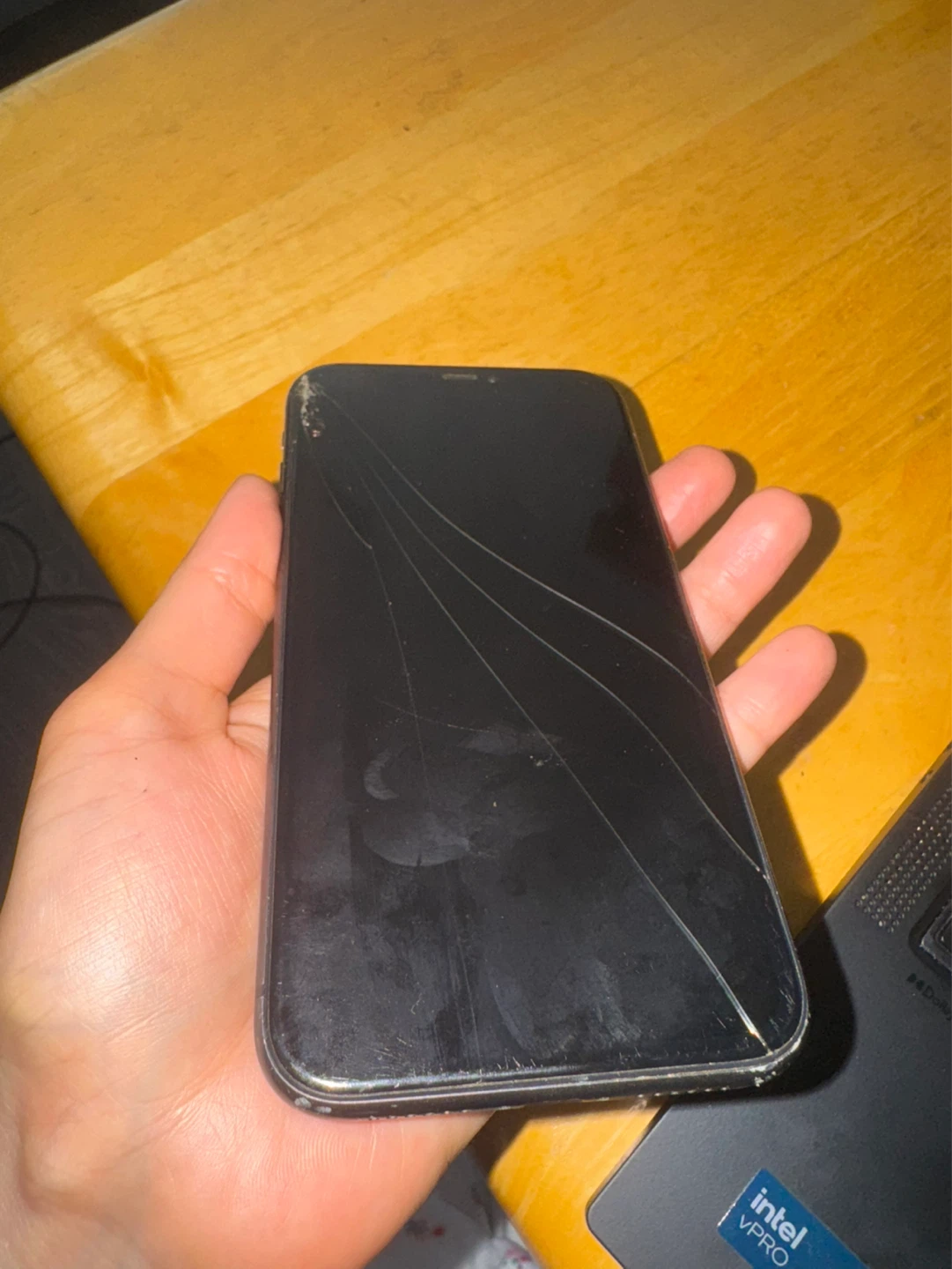 iPhone 11 Black - photo 4
