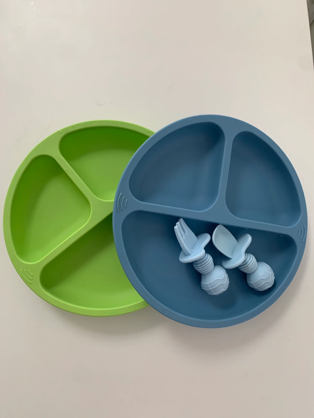 Silicone Divided Plates and Utensils Set