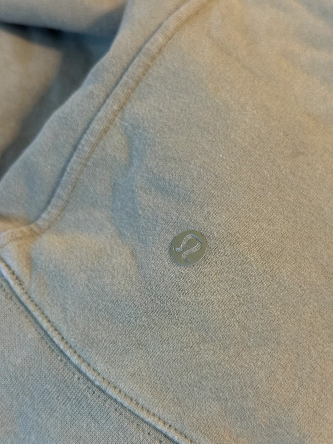 Lululemon Hoodie - Size 10 - photo 2