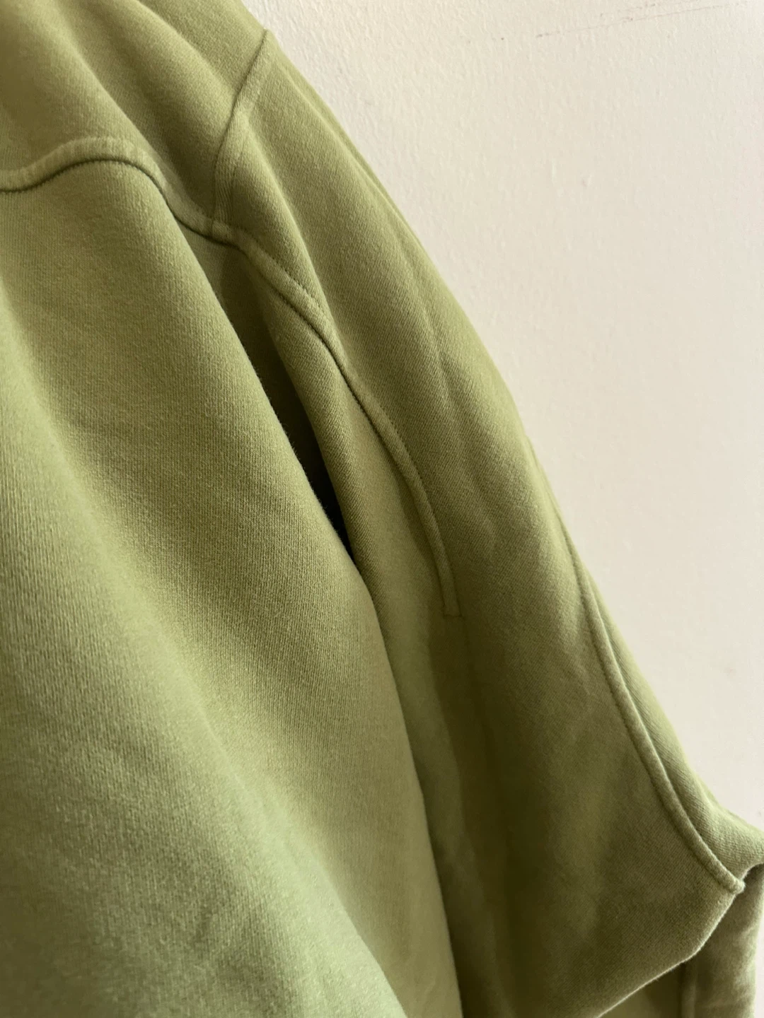 Lululemon Hoodie - Size 10 - photo 3