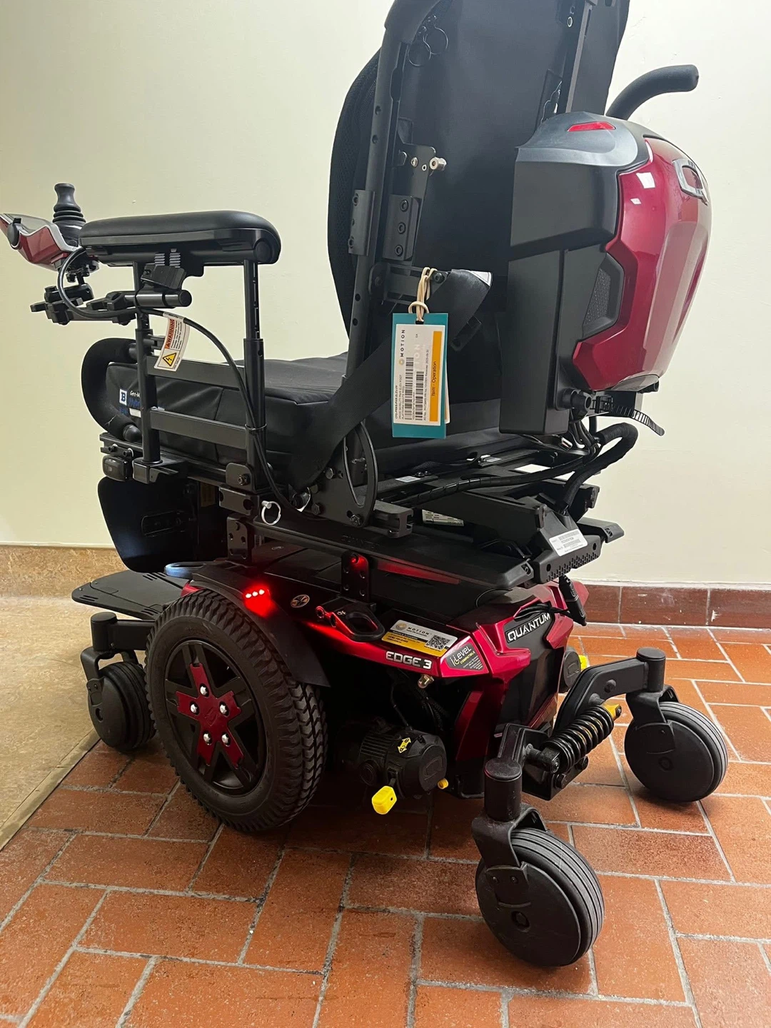 Quantum Edge 3 Power Wheelchair - photo 4