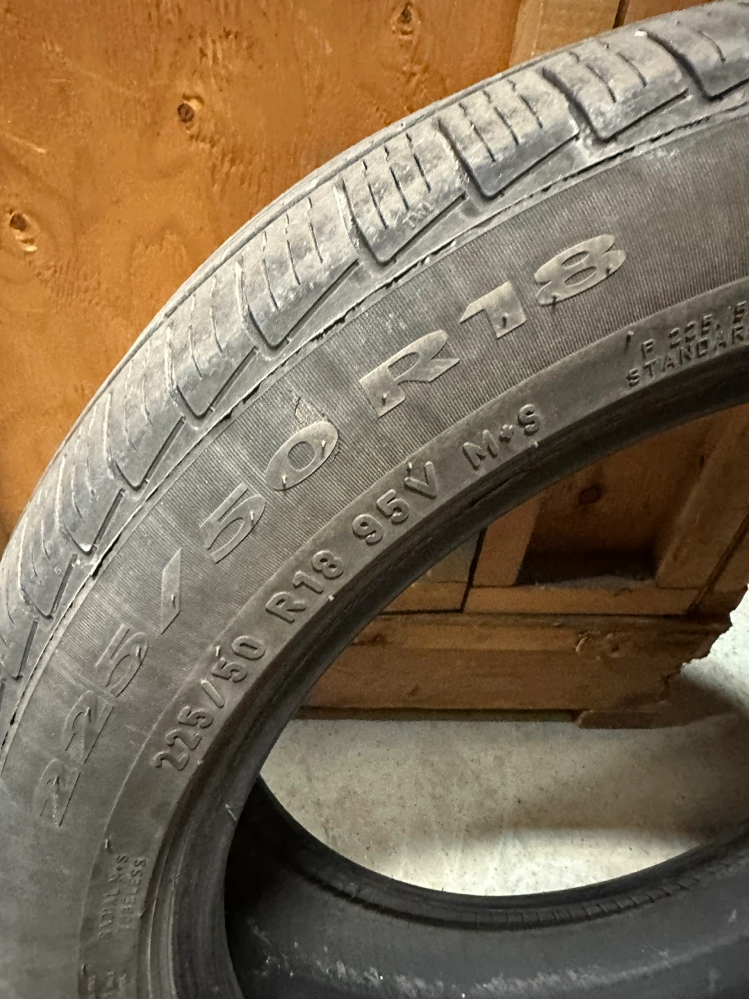 Pirelli Cinturato All Season Tires - 225/50 R18 95V M+S - photo 2