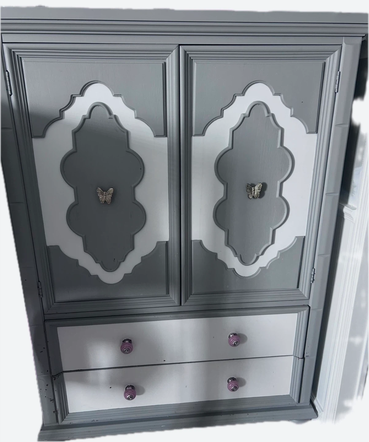 Solid wood dresser and armoire - photo 2