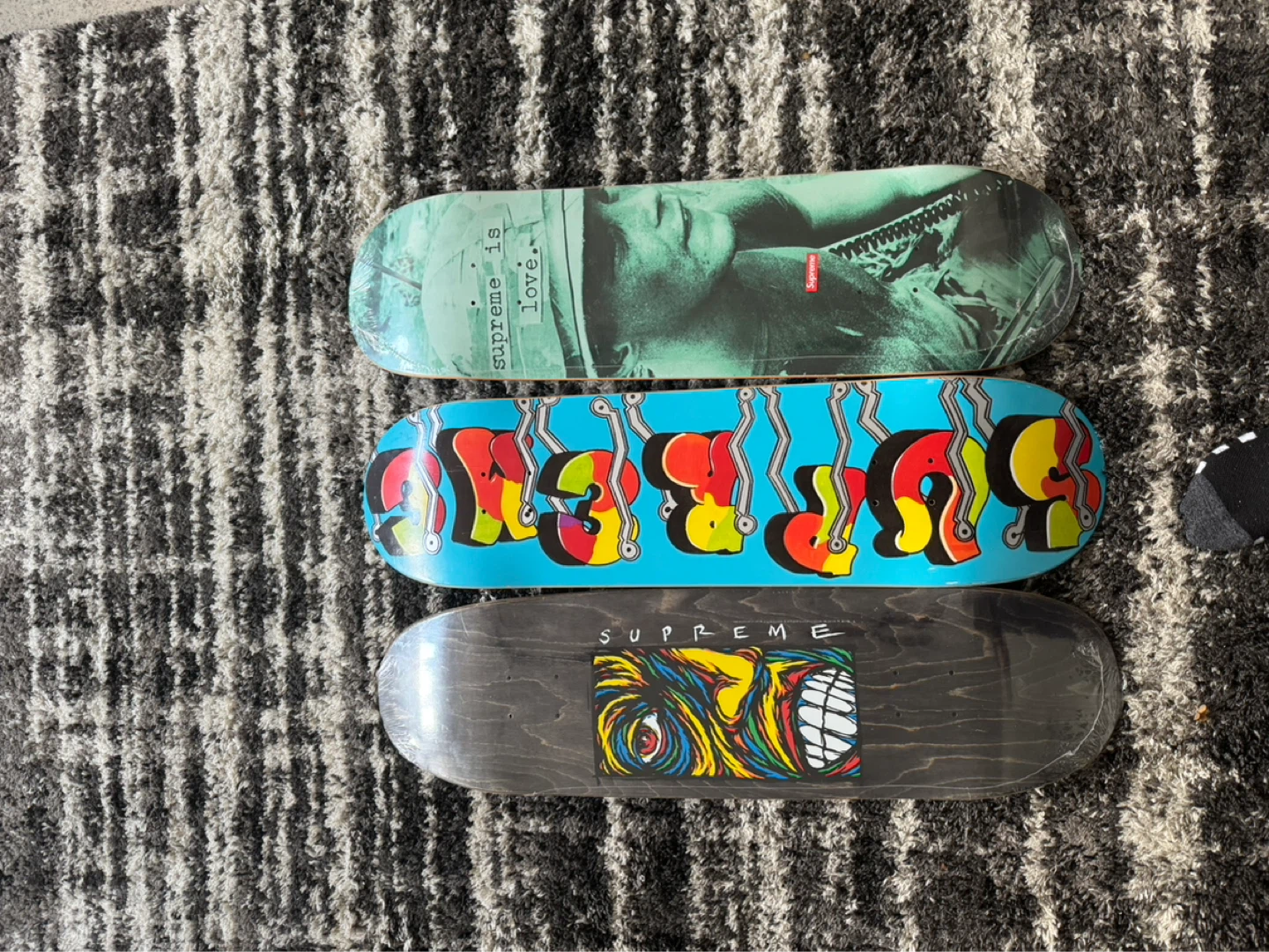 Supreme skateboard lot new