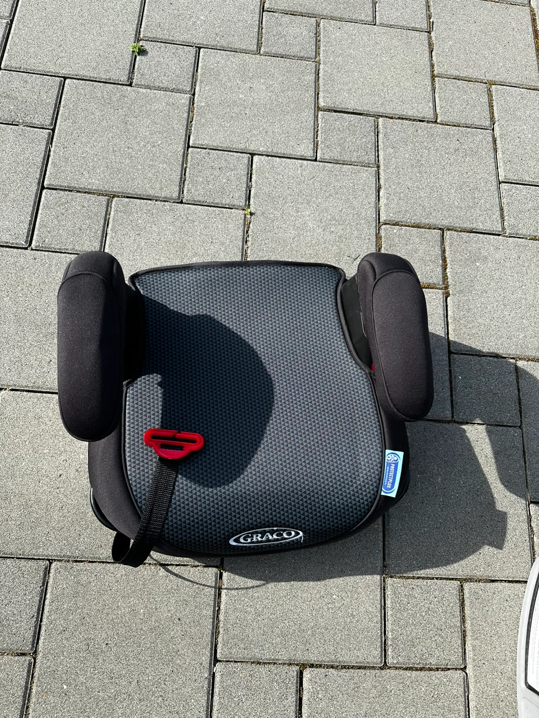 Graco Booster Seat - photo 2
