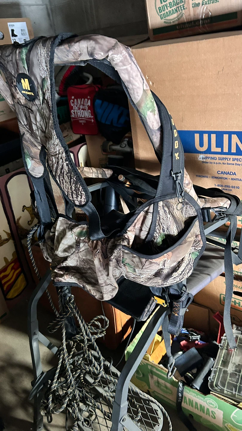 Big Game Treestands The Warrior DXT Ladder Stand - photo 3