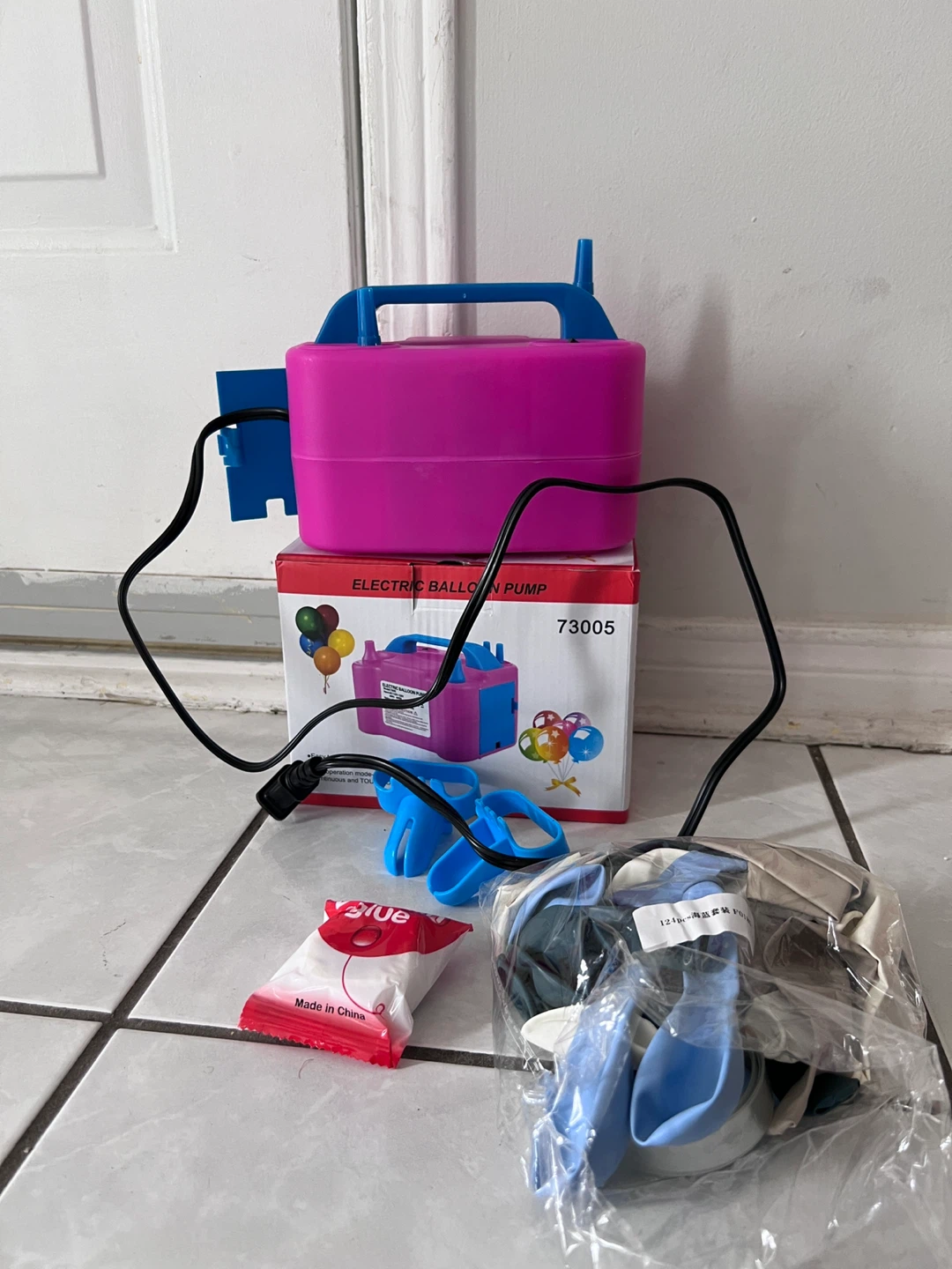 Electric Balloon Pump with Accessories - photo 3