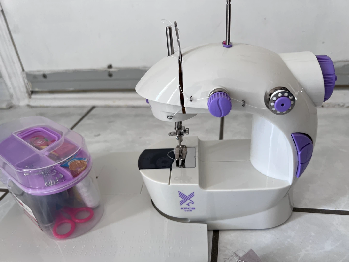 White Mini Sewing Machine with Thread and Accessories - photo 5