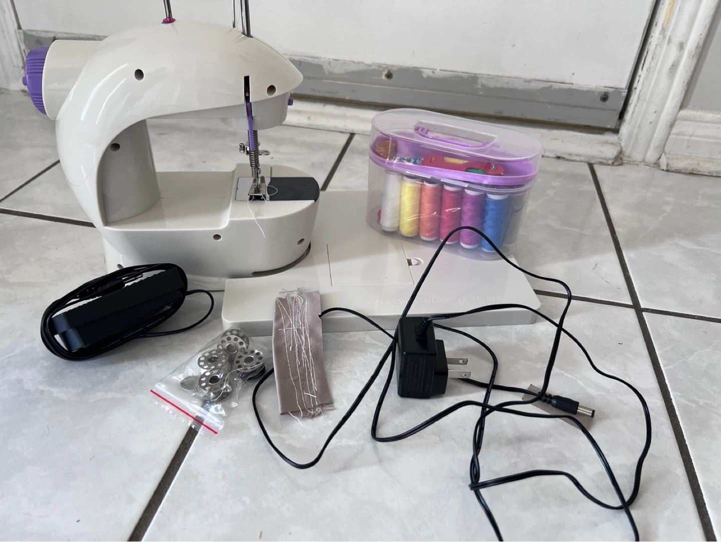 White Mini Sewing Machine with Thread and Accessories - photo 3
