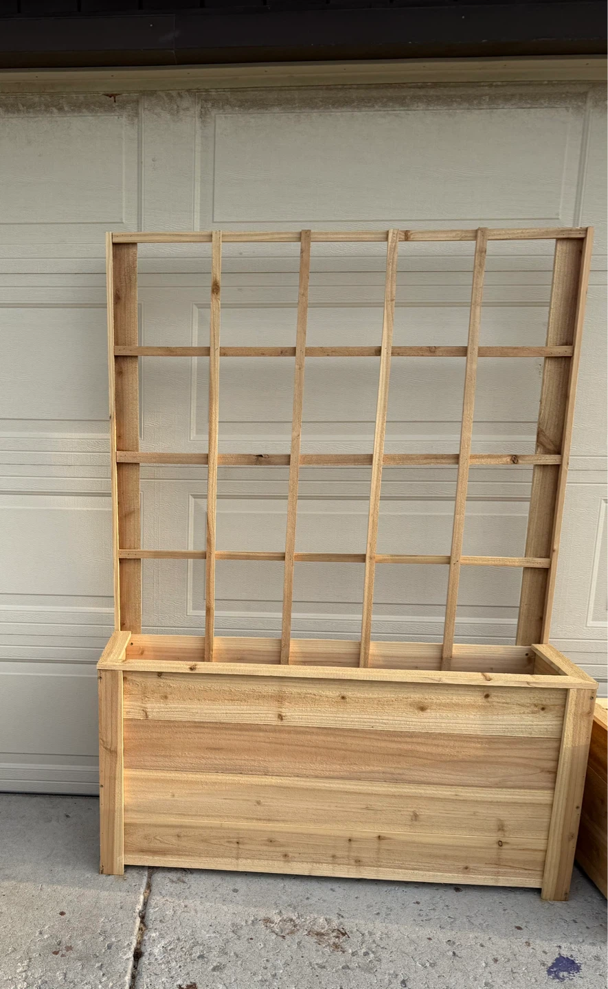 Cedar Planter Box with Trellis