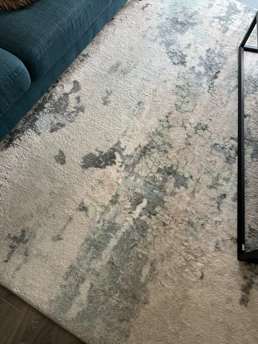 Abstract Pattern Area Rug - photo 2