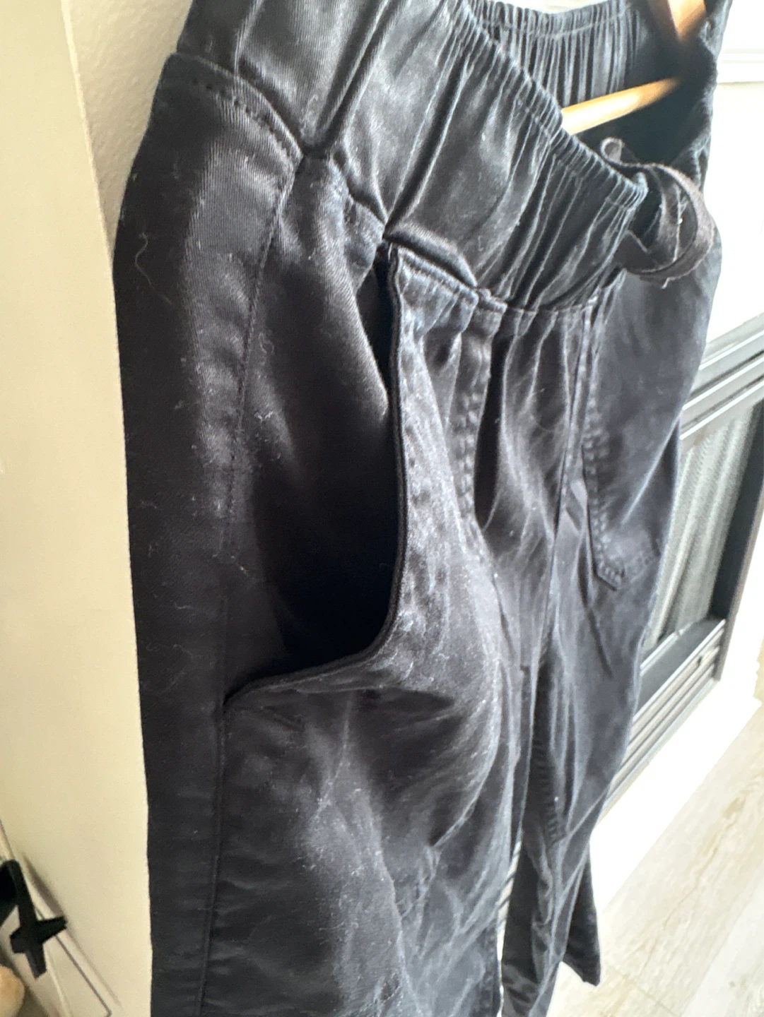 Black Cargo Pants size M