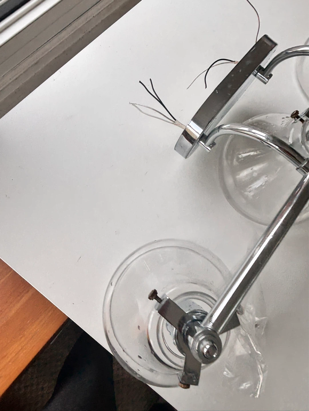 3-Light Vanity Fixture - photo 2