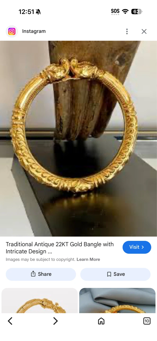 Antique Gold Bangle with Intricate Design - photo 5
