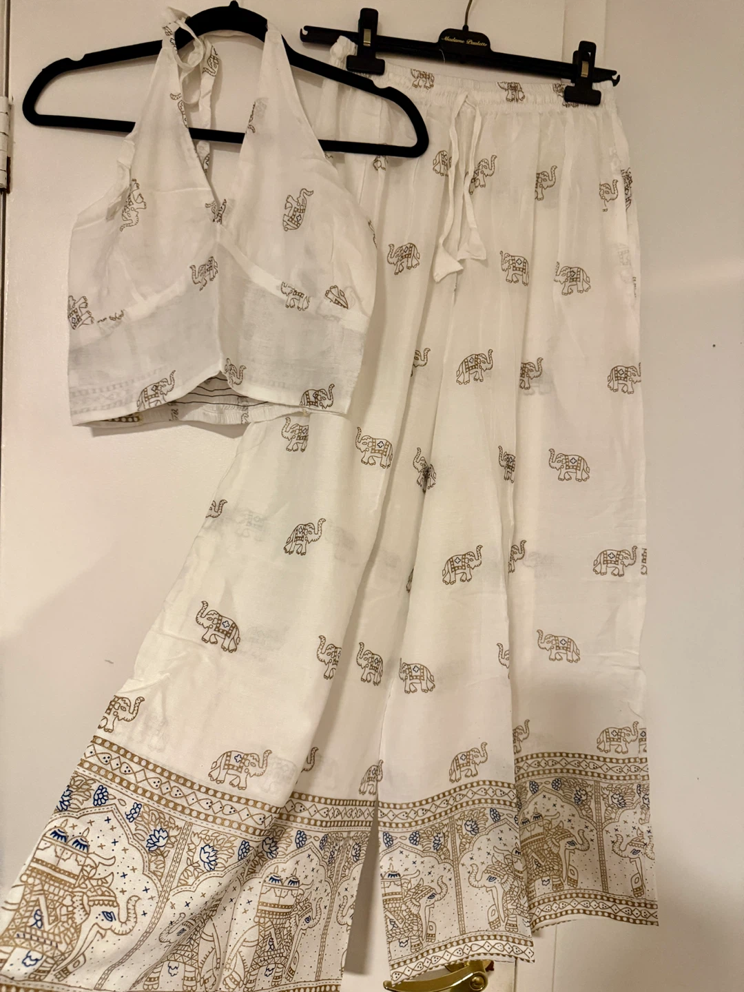 White Elephant Print Halter Top & Wide Leg Pants Set - photo 2