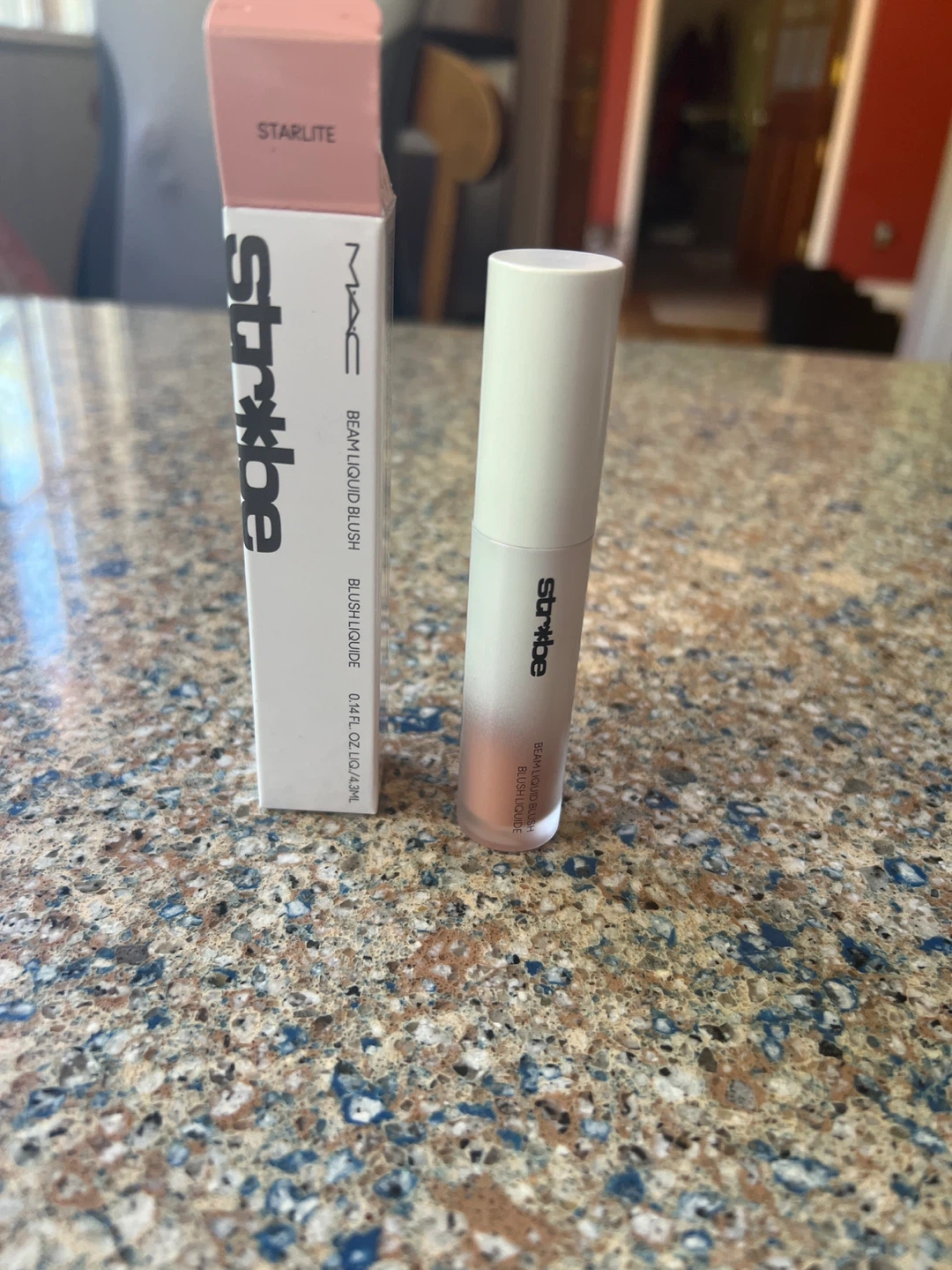 MAC Strobe Cream Starlite Beauty Liquid Blush - photo 2
