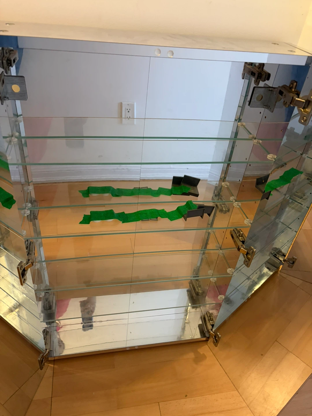 [Move out] Mirrored Vanity - photo 2