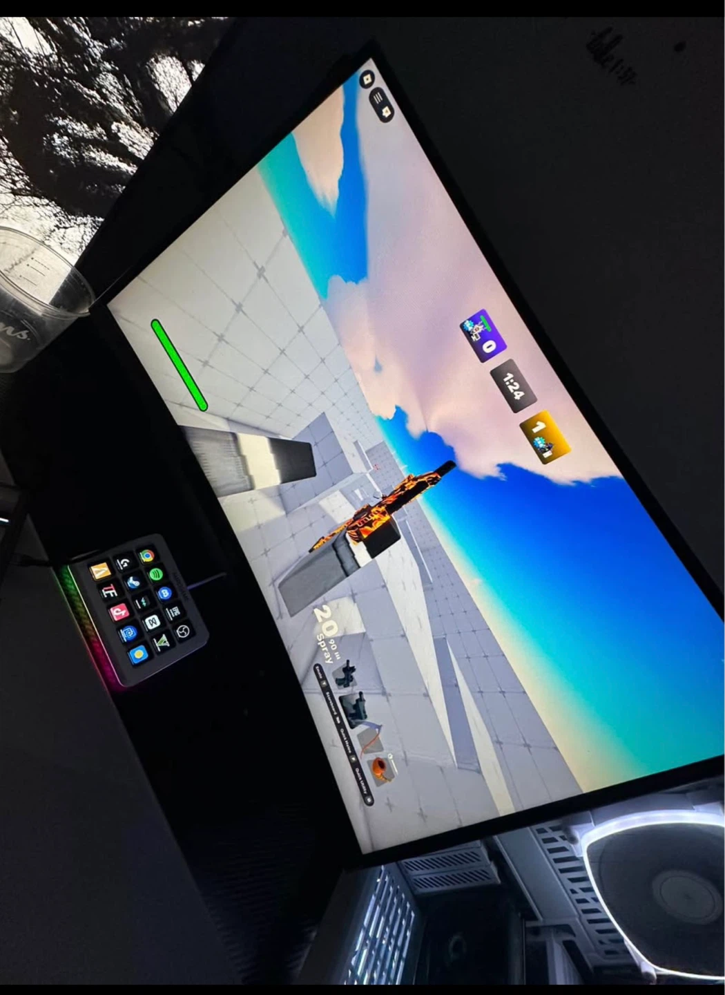 Curved Gaming Monitor - 165Hz Refresh Rate - photo 5