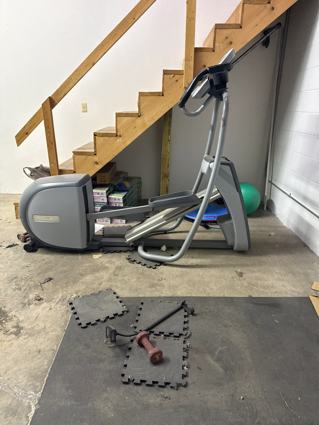 Precor Elliptical Trainer - photo 2