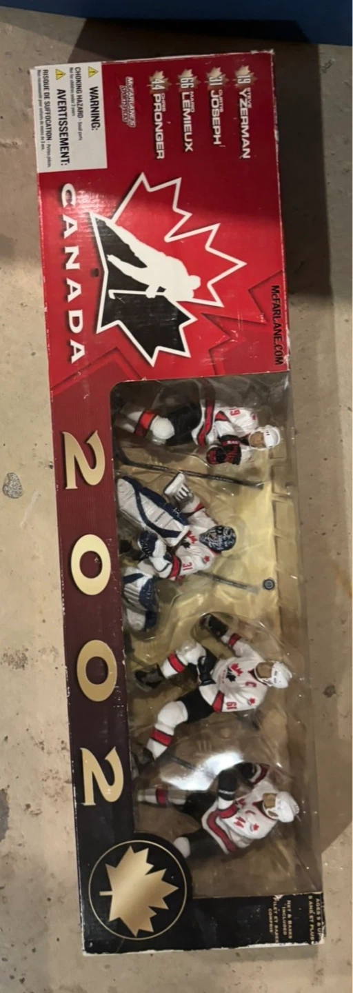 McFarlane Toys Canada 2002 Hockey Figures