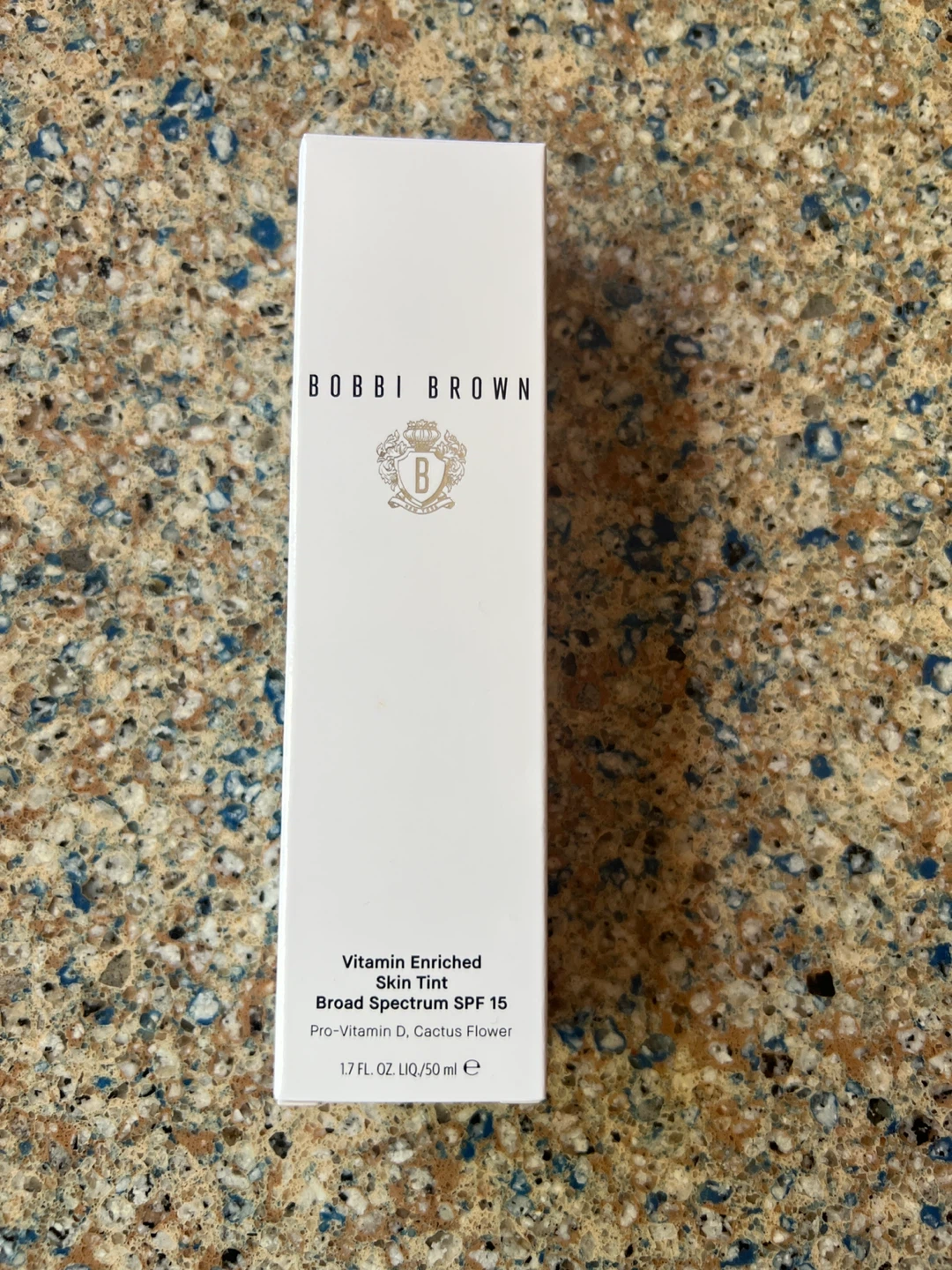 Bobbi Brown Vitamin Enriched Skin Tint SPF 15 - Light 1