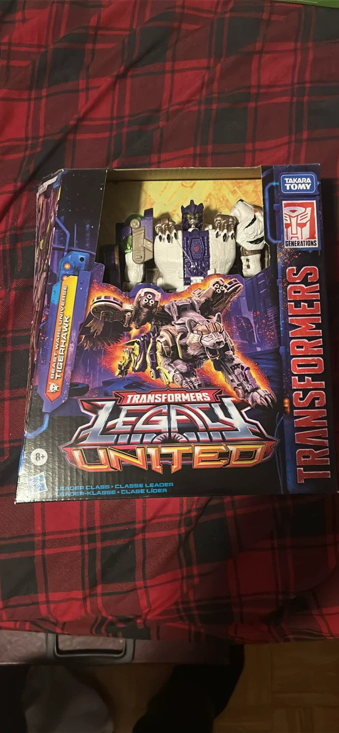 Transformers Legacy United Tigerhawk Leader Class Action Figure